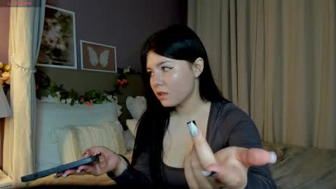 Amely online show from 09.12.25