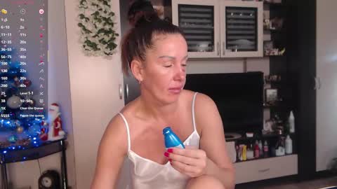 Sheila GMT 2 Tuesday Wednesday Friday Saturday Sunday- 8  5  online show from 12.05.25