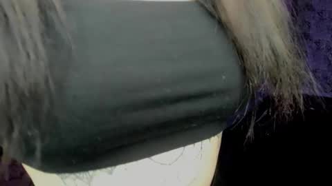 sheillawood online show from 11.04.25