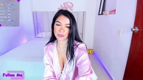 Danna   online show from 12.17.24