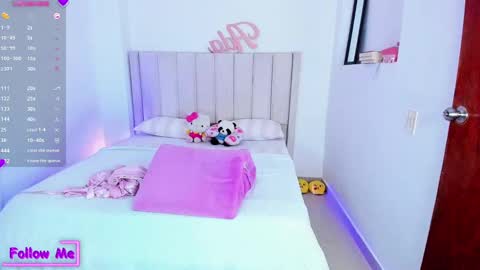 Danna   online show from 01.08.25