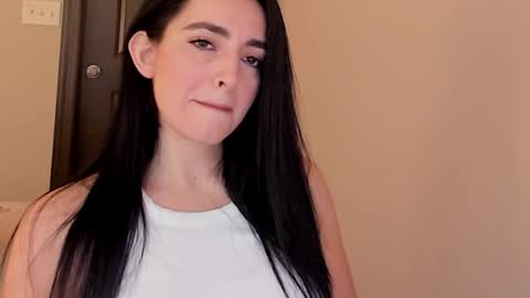 sheisallthat online show from 11.21.25