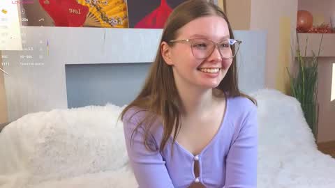 Snapshot of shelleyhayworth chatting on 02.19.25 Kira online show from 02.19.25