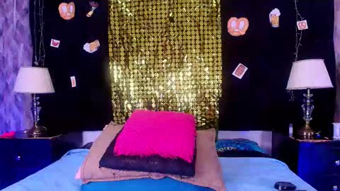 Shelsy online show from 09.17.25