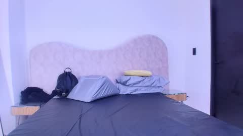 Shelsy online show from 11.23.25