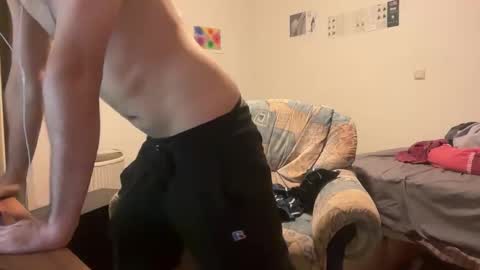 Snapshot of shenjungle1 chatting on 09.24.25 shenjungle1 online show from 09.24.25