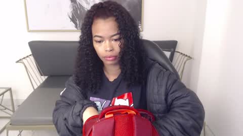 Shenna online show from 01.03.25