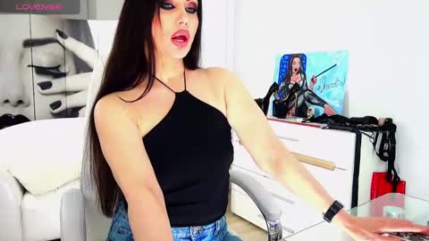 Snapshot of sherlismoon chatting on 01.05.25 SherlisMoon online show from 01.05.25