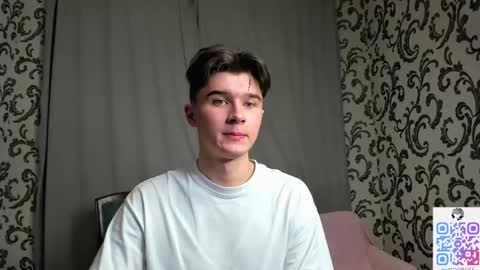 Snapshot of sherlockmax chatting on 09.09.25 Max online show from 09.09.25