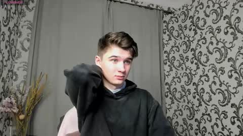 Snapshot of sherlockmax chatting on 09.24.25 Max online show from 09.24.25