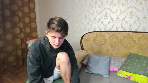 Snapshot of sherlockmax chatting on 10.01.25 Max online show from 10.01.25