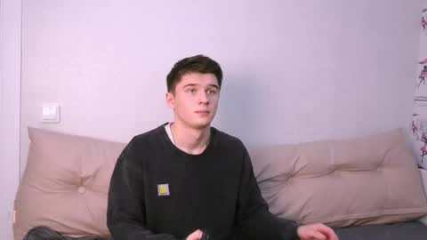 Snapshot of sherlockmax chatting on 11.30.25 Max online show from 11.30.25