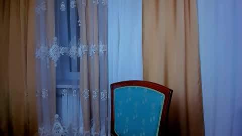 Snapshot of sherlockmax chatting on 12.04.25 Max online show from 12.04.25