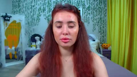 Snapshot of sherrybaers chatting on 10.25.25 Sherry online show from 10.25.25