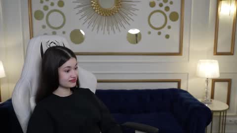 Snapshot of sheryl_elegance chatting on 03.03.25 Sheryl online show from 03.03.25