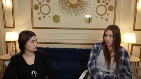 Snapshot of sheryl_elegance chatting on 03.05.25 Sheryl online show from 03.05.25