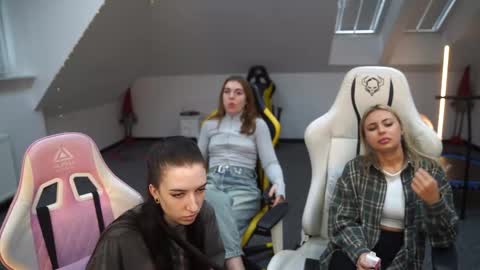 Snapshot of sheryl_elegance chatting on 09.23.25 Sheryl online show from 09.23.25