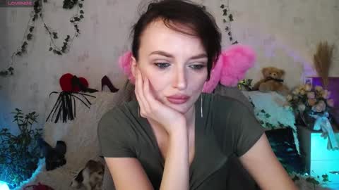 Vanessa online show from 11.26.25