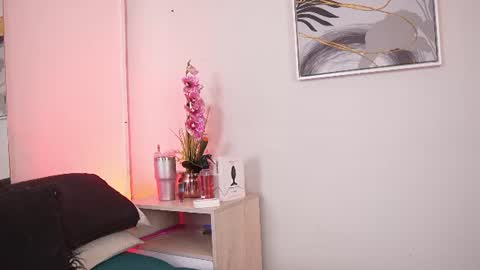 Sheyla Bakerr  online show from 06.18.26