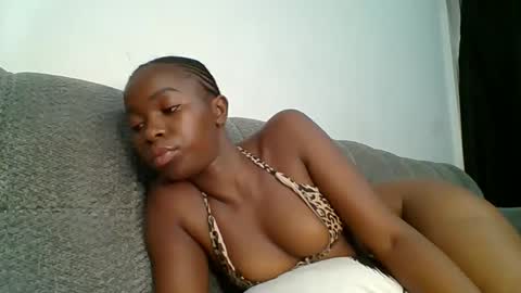 Snapshot of shi_assy chatting on 04.07.26 shi assy online show from 04.07.26