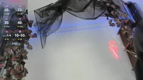 Crystal online show from 10.14.25