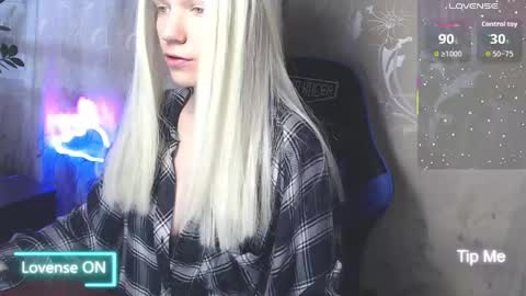 Victoria online show from 04.30.26