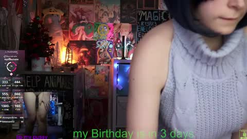 Snapshot of shirayuki_hime chatting on 02.17.25 Im Lilu Rosenblum Guys I have ----Ill be glad to see you there online show from 02.17.25