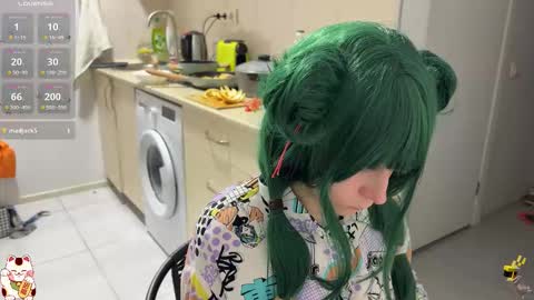 Snapshot of shirayuki_hime chatting on 11.11.25 Im Lilu Rosenblum Guys I have ----Ill be glad to see you there online show from 11.11.25