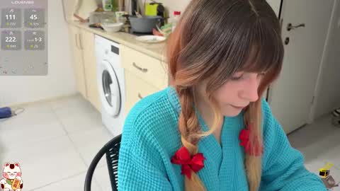 Snapshot of shirayuki_hime chatting on 12.02.25 Im Lilu Rosenblum Guys I have ----Ill be glad to see you there online show from 12.02.25