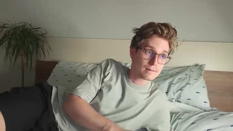 Matthew online show from 12.14.25