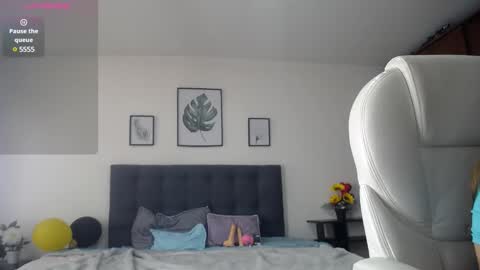 shirly online show from 01.08.25