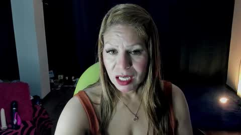 shirly online show from 11.14.25