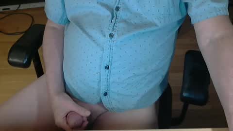 Snapshot of shlup chatting on 02.20.25 shlup online show from 02.20.25