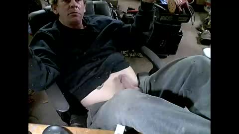 Snapshot of shoani chatting on 11.02.25 Shoani online show from 11.02.25