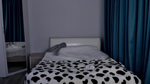 Agatha online show from 01.30.25