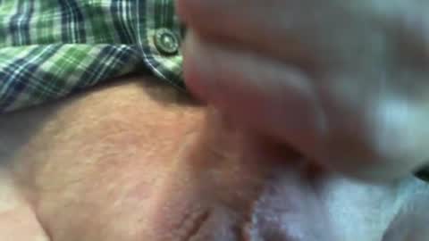 Snapshot of shoot4u2803 chatting on 09.29.25 Shoot4u online show from 09.29.25