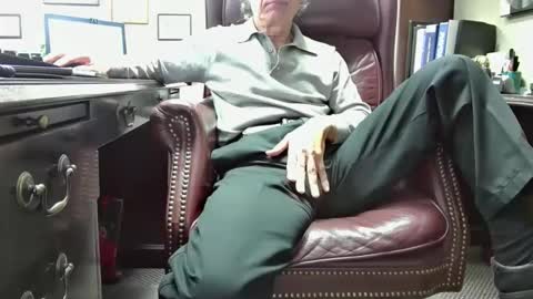 nikolas send dm for an appointment online show from 10.31.25