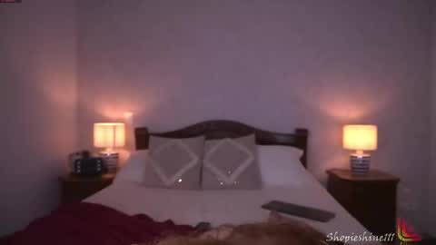 Sophie online show from 04.18.26