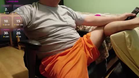 Snapshot of shortmex24br chatting on 02.19.26 Jose R online show from 02.19.26