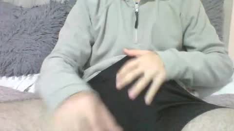 Snapshot of show_dick18 chatting on 10.25.25 show_dick18 online show from 10.25.25