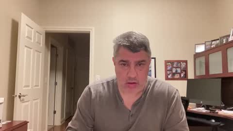 Snapshot of showmet chatting on 02.05.25 Chicago Guy online show from 02.05.25