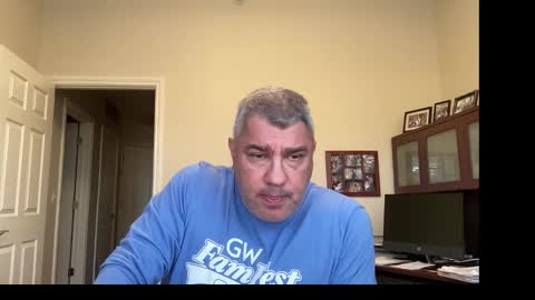 Snapshot of showmet chatting on 11.16.25 Chicago Guy online show from 11.16.25