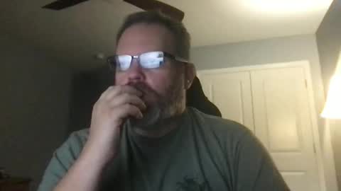 shughes740 online show from 10.30.25