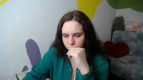 shy_lil online show from 11.04.25