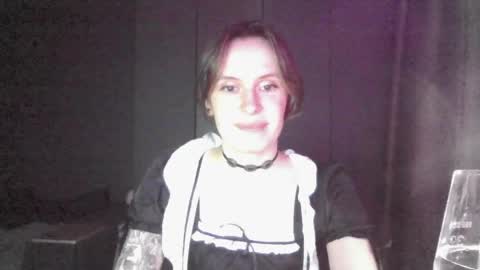 Snapshot of shy_miracle chatting on 04.01.26 shy_miracle online show from 04.01.26