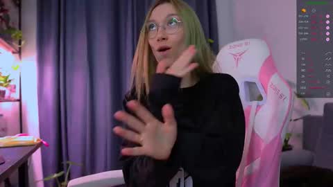  HI i am Marcy online show from 11.25.25