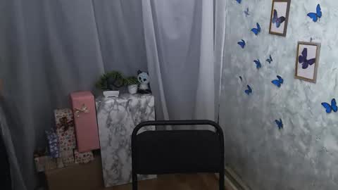 shy_sabrina_ online show from 01.16.25