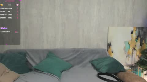 Snapshot of shy_starlight chatting on 01.08.25 Melanie online show from 01.08.25