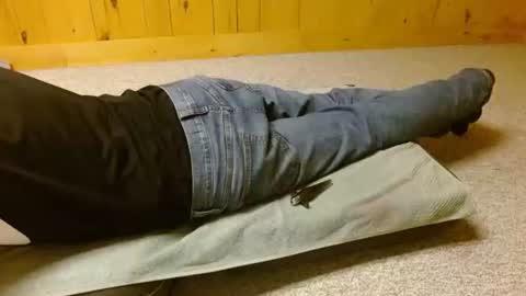 Snapshot of shyboyfu chatting on 01.24.25 Funtimes online show from 01.24.25