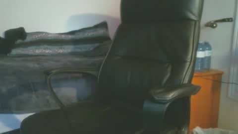 shyboyhugecum2020 online show from 02.02.26